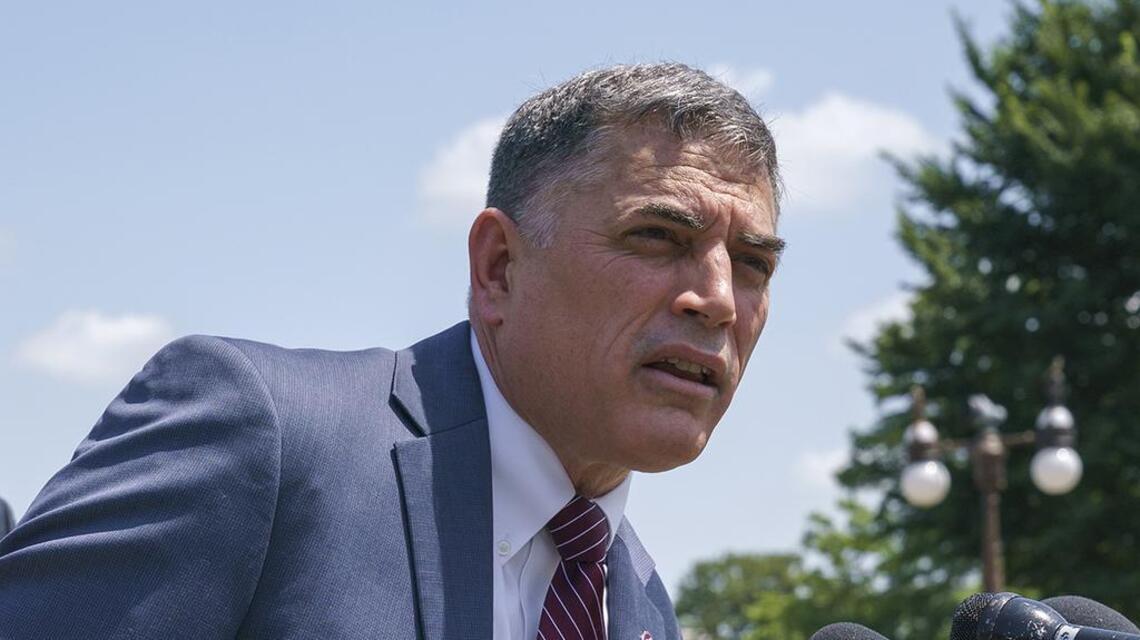 GOP rep won’t even shake hand of policeman who saved him Jan. 6. Reason with that?