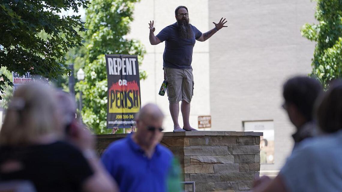 Should this Iowa city give a bothersome street preacher his own ‘free speech zone’?