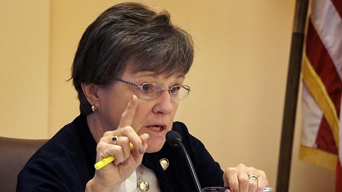 State Sen. Laura Kelly is largely unknown in the Johnson-Wyandotte county area, but she has former Gov. Kathleen Sebelius behind her, which will help a lot.