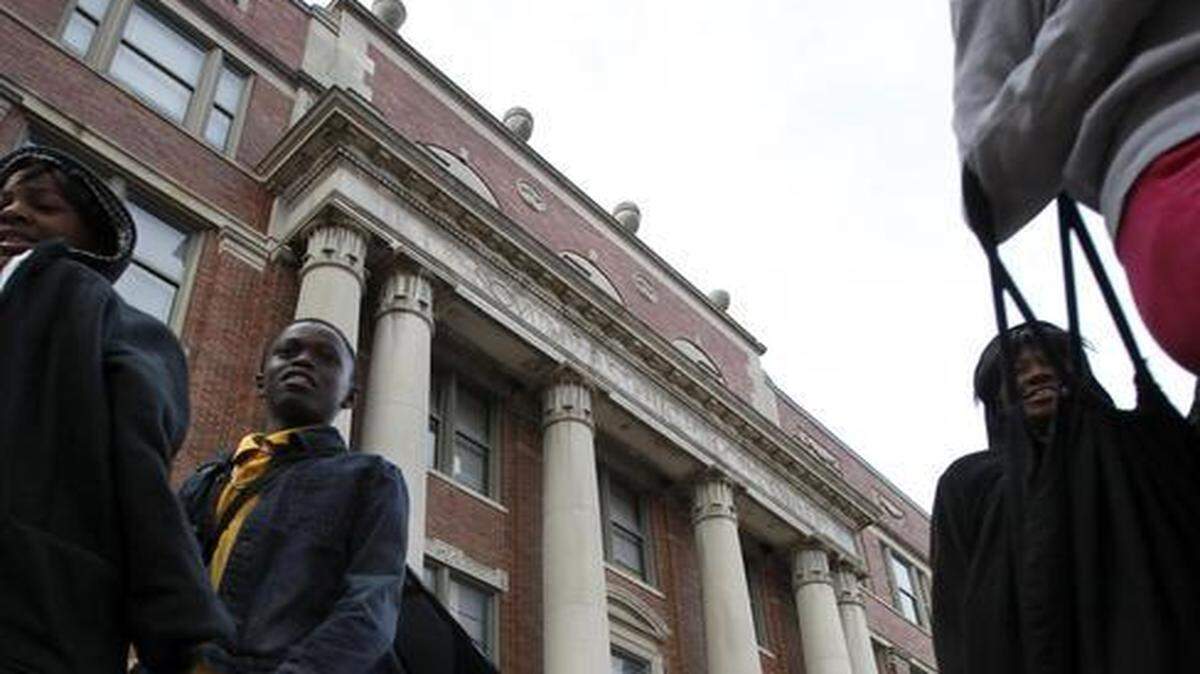 
Talks broke down recently between the Kansas City Public Schools and Academie Lafayette charter school on a plan to collaborate at Southwest High School.
