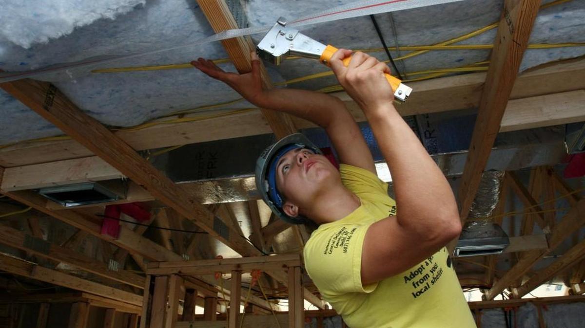 Americorps volunteers give back to their country, writes former secretary of agriculture Dan Glickman.