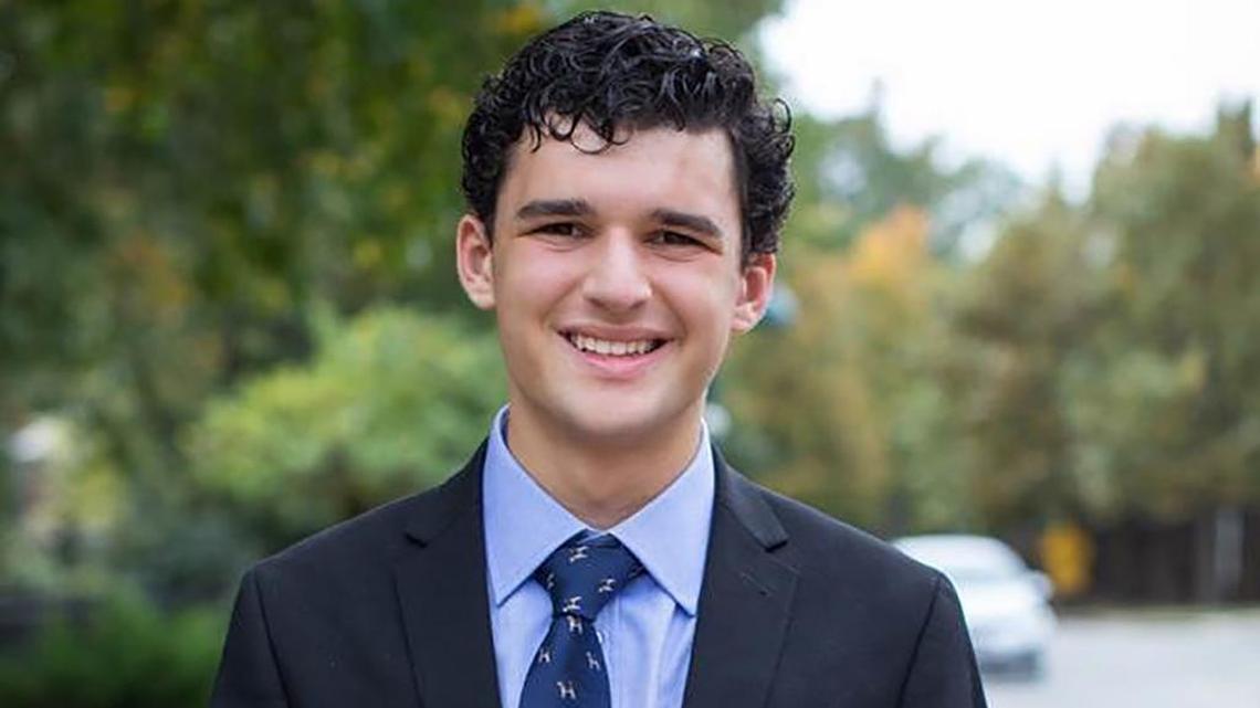 Missouri high school student Jonah Zacks created the website MOtaryconnections.org to help mail-in voters find notaries.