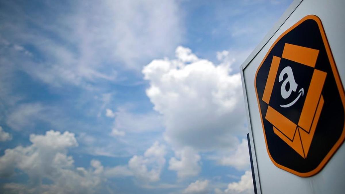 Open internet advocates fear “blocking” by the ISPs, but it’s Amazon that recently patented the ability to block customers in its physical stores from using WiFi to compare rivals’ prices.