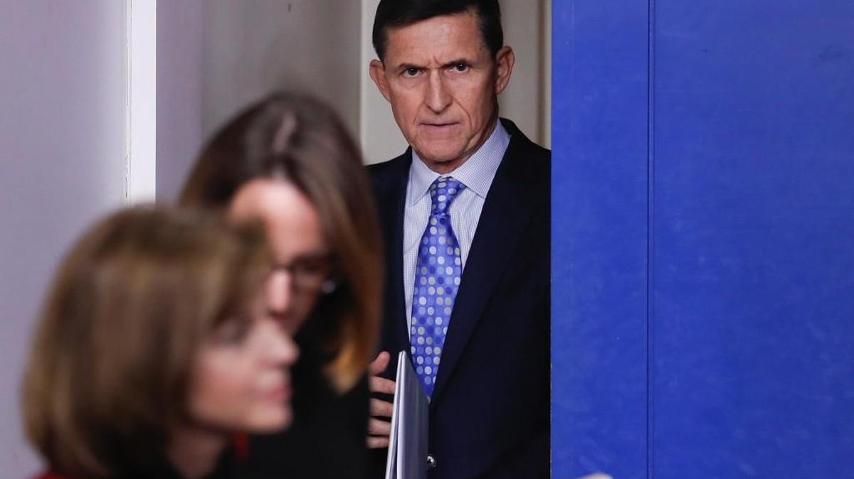 Guest columnist Robert Leonard asks why former National Security Adviser Michael Flynn is under investigation for foreign contacts, when other government officials also make similar overtures.