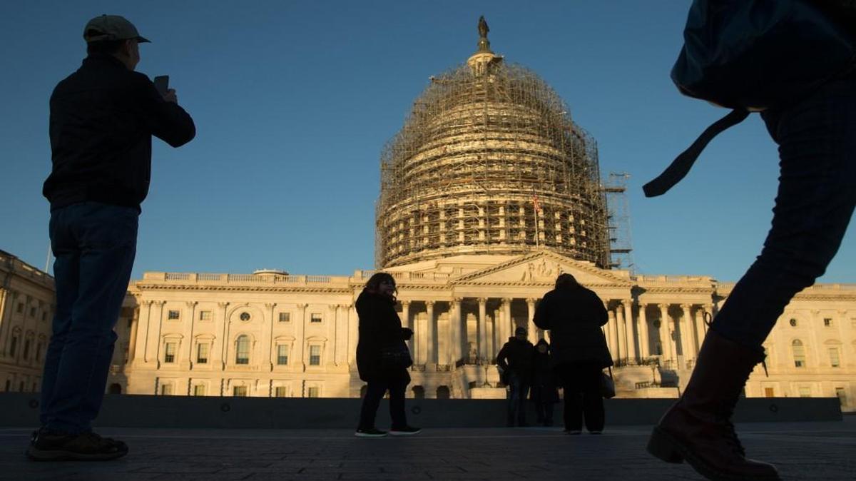 Congressional lawmakers need to do their part to overhaul federal rules.