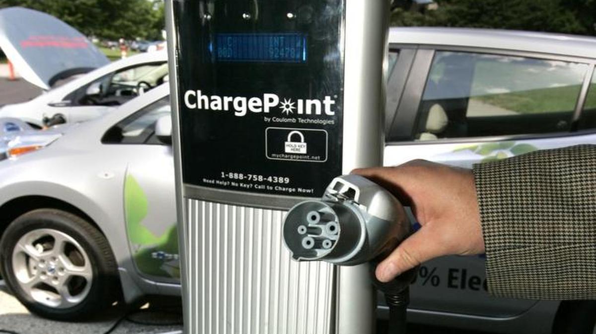 KCP&L is a national leader in providing electric vehicle charging stations. As a result, the Kansas City area has seen a significant increase in electric vehicle purchases, Ashok Gupta writes.