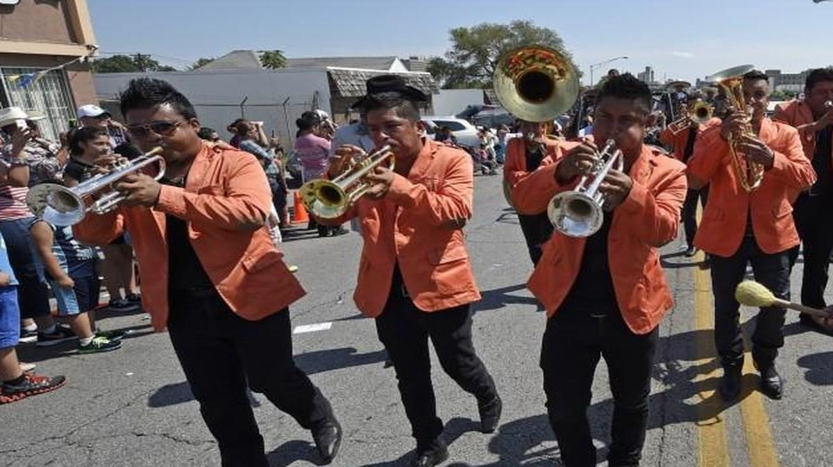 Hundreds of people lined Minnesota Avenue for the Kansas City, Kan., Labor Day Festival and Parade that kicked off Hispanic Heritage Month. The new consul of Mexico welcomes, applauds and supports the diversity of the Kansas City area.