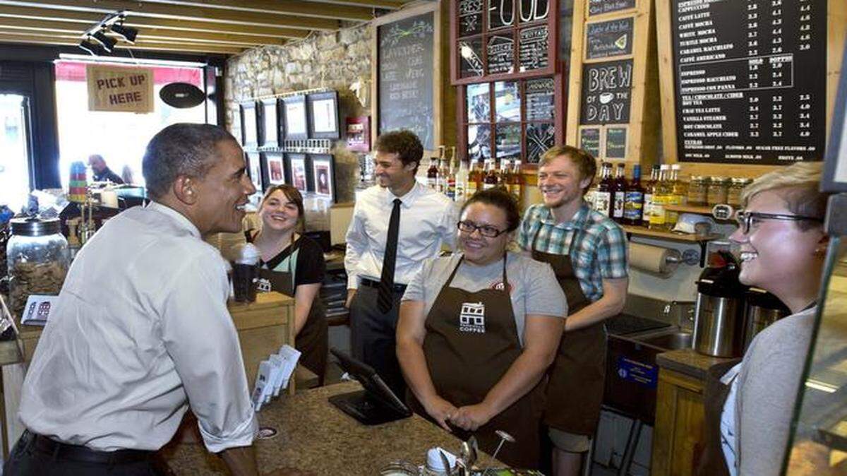 
President Barack Obama chatted with the owners and workers at Parkville Coffee in Parkville last Wednesday after his Kansas City speech.
