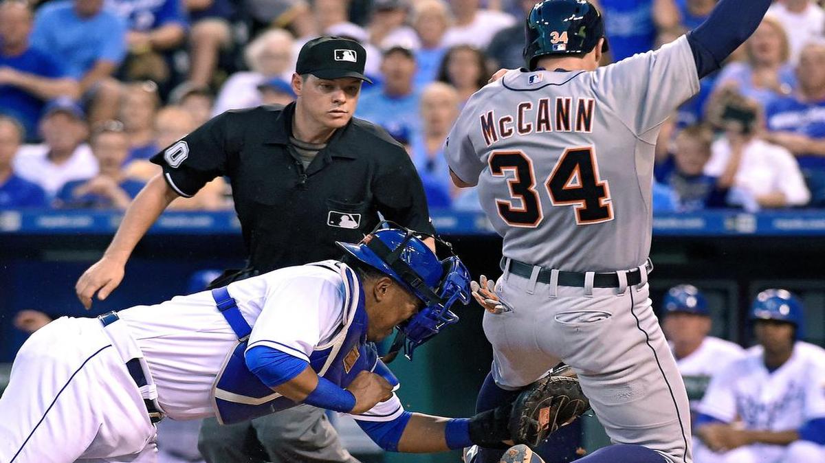 
Royals catcher Salvador Perez underwent an MRI on his wrist on Wednesday, and it showed no significant damage. Perez initially injured his wrist last week on a series of foul tips and aggravated it while tagging out Detroit Tigers catcher James McCann at the plate on Tuesday night. 

