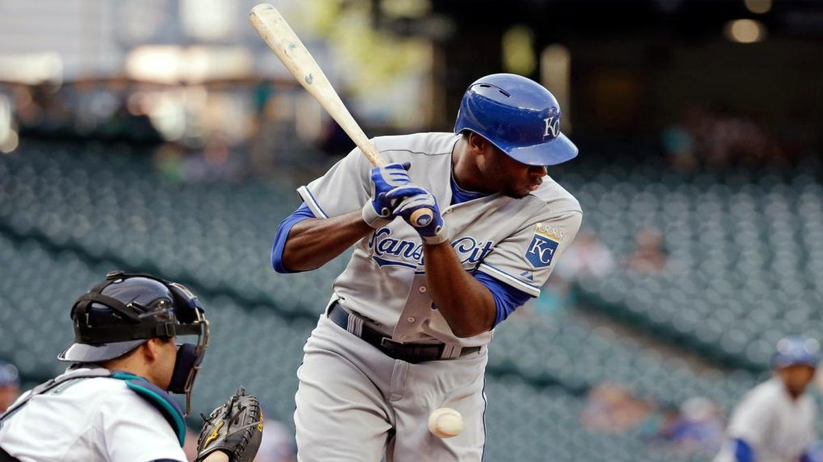 
Lorenzo Cain was hit by a pitch while batting Tuesday night against the Mariners in Seattle, but that isn’t what kept him out of the Royals’ lineup for Wednesday night’s series finale. Cain tweaked his hamstring tracking down a fly ball in the gap Tuesday night. Manager Ned Yost described the injury as “very slight.”
