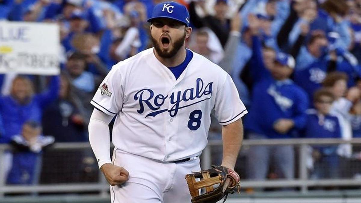 
Kansas City Royals third baseman Mike Moustakas was fired up after the Royals defeated the Astros 5-4 to win game two of the ALDS.
