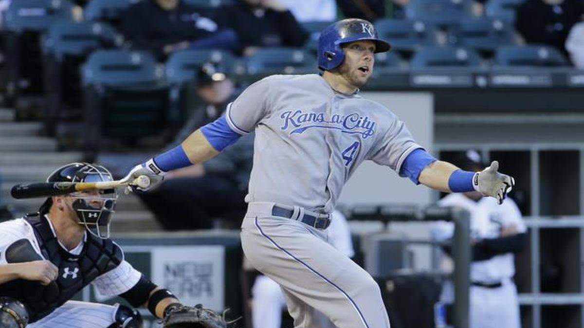 
Kansas City Royals outfielder Alex Gordon was scratched from Thursday’s baseball game at Detroit because of flu-like symptoms.
