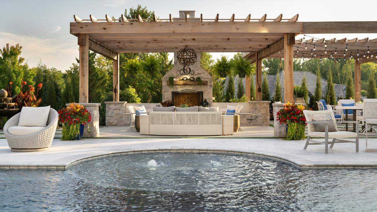 Rosehill Pool Pergola Fireplace