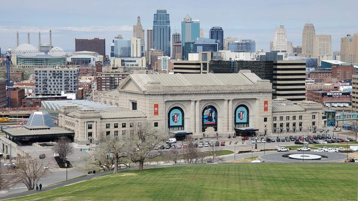 Union Station in Kansas City, Missouri decked out in Kansas City Currents merchandise.
