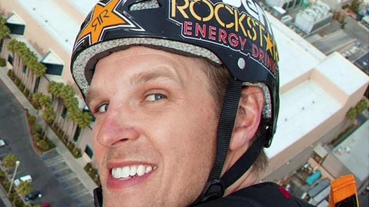 
Erik Roner 
