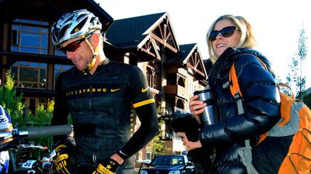 
Lance Armstrong with his girlfriend Anna Hansen, in 2012 in Snowmass Village, Colo. 
