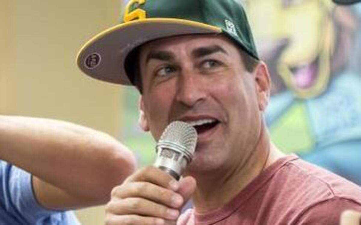 
Rob Riggle, right, wearing a ballcap representing his high school alma mater of Shawnee Mission South, will host the April 15 Kansas City Sports Commission Awards Banquet, the commission announced Monday.
