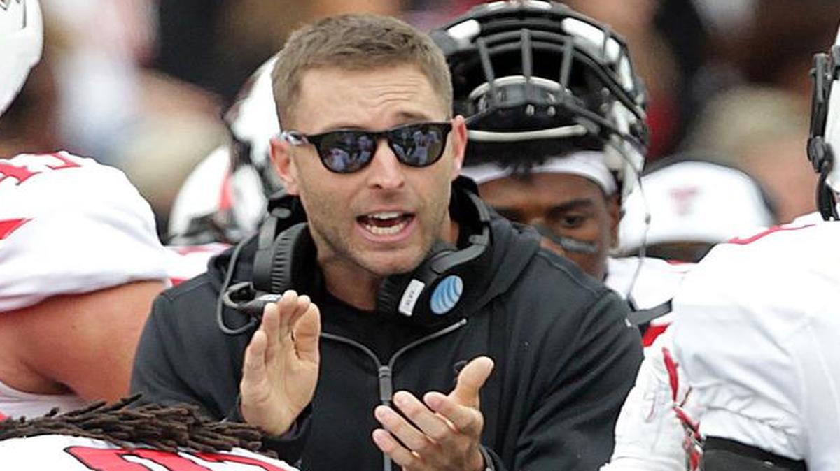 
Texas Tech coach Kliff Kingsbury 
