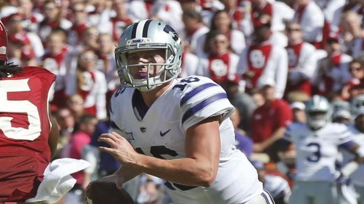 Kansas State quarterback Jesse Ertz scrambled during last Saturday’s game against Oklahoma in Norman, Okla.