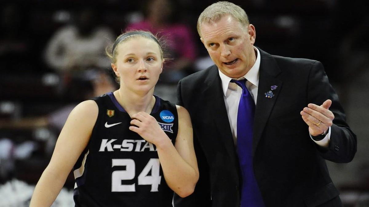 Kansas State coach Jeff Mittie (right) will guide Kindred Wesemann and the Wildcats against top-seeded South Carolina on Sunday in Columbia, S.C.