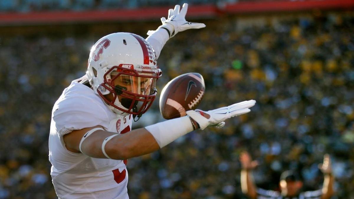 Stanford receiver Michael Rector celebrates after scoring at the Rose Bowl. (AP Photo/Jae C. Hong)
