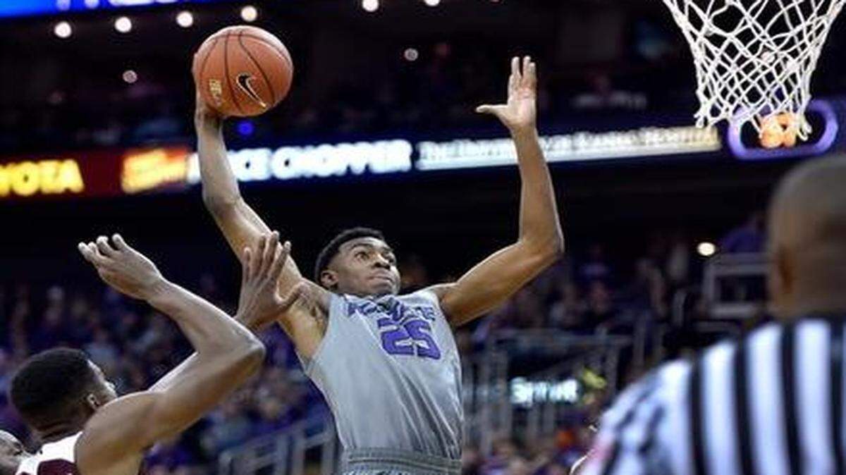 
Wesley Iwundu provided K-State’s highlight in the second half with this driving dunk against Texas A&M at the Sprint Center.
