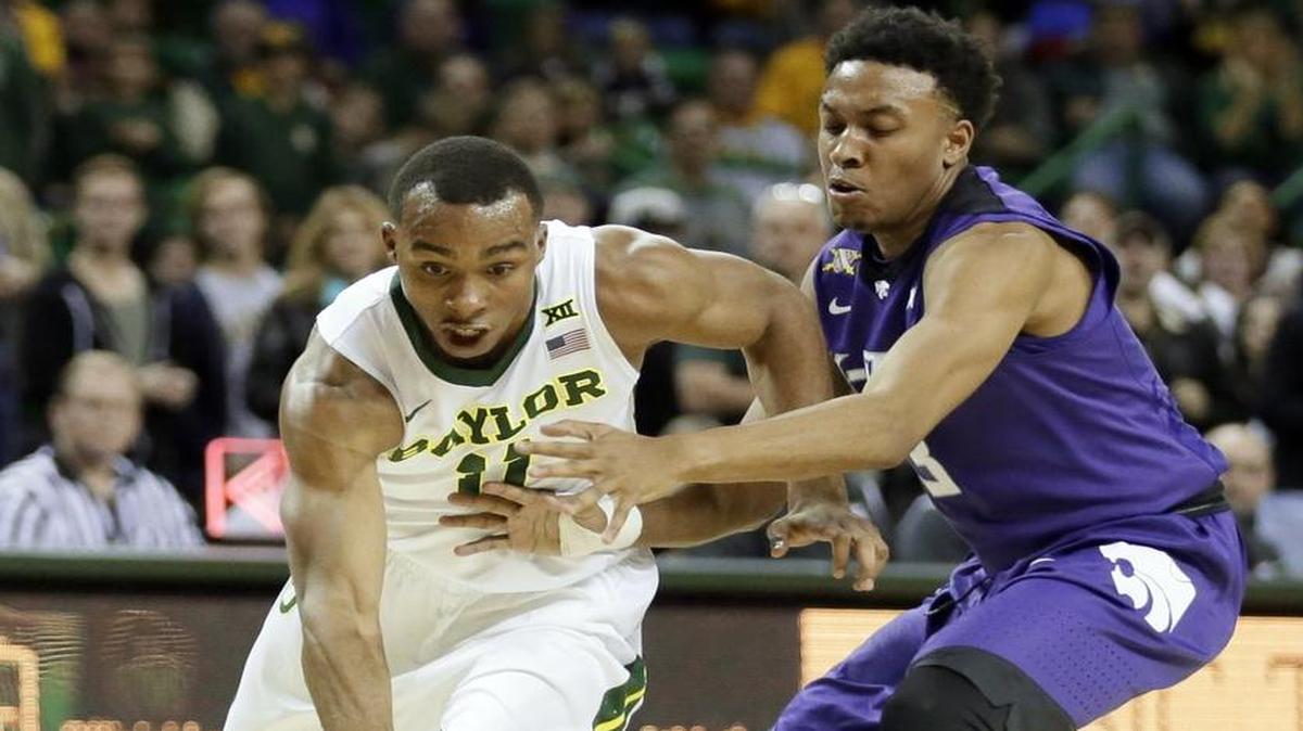 Kansas State’s Kamau Stokes (right) defended Baylor’s Lester Medford during a game earlier this year.