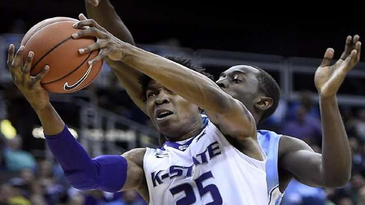 Junior guard Wesley Iwundu (left) has averaged 13.3 points per game this season for Kansas State.