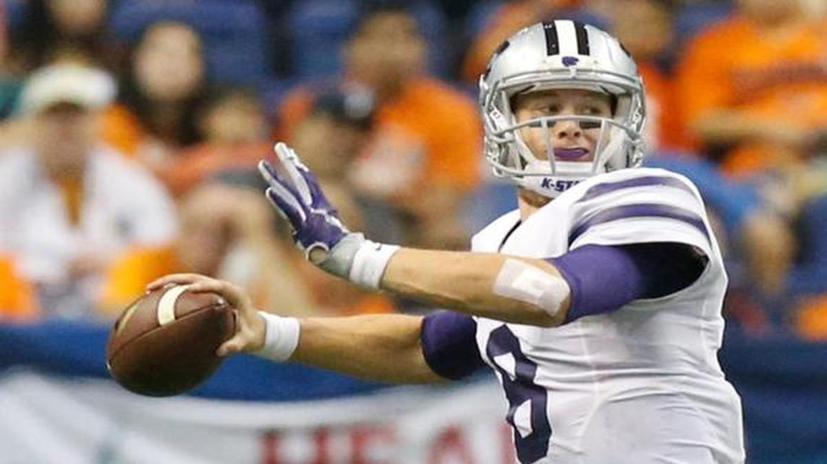 
K-State quarterback Joe Hubener (8) led the Wildcats to a 30-3 over UTSA on Saturday.

