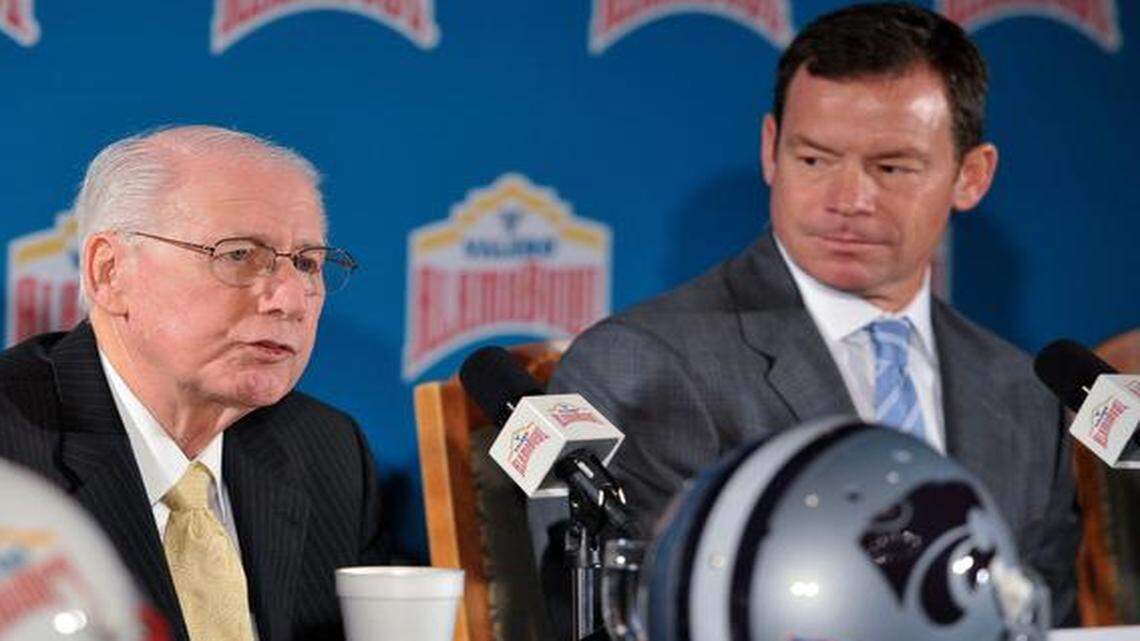 
Kansas State coach Bill Snyder, left, speaks as UCLA coach Jim Mora looks on during a Dec. 11 news conference.
