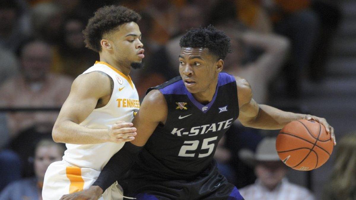 Kansas State’s Wesley Iwundu (right) scored 14 points in Saturday’s 70-58 loss at Tennessee.