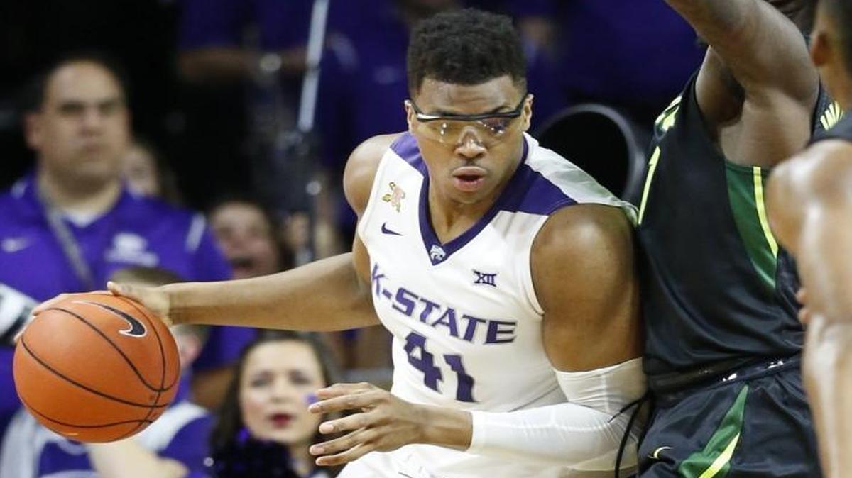 Kansas State forward Stephen Hurt (41) fought his way to the basket in the first half as the Wildcats played No. 21 Baylor on Wednesday night in Bramlage Coliseum in Manhattan, Kan.