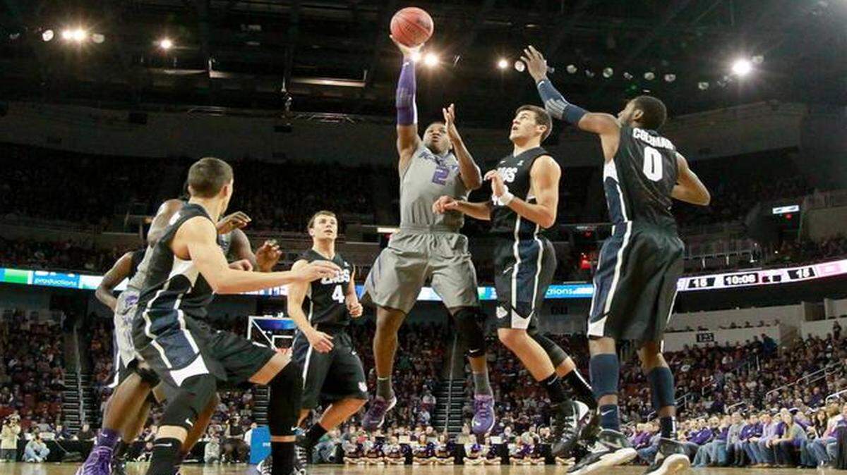 
Kansas State's Marcus Foster shoots the ball against Gonzaga last season at Intrust Bank Arena.
