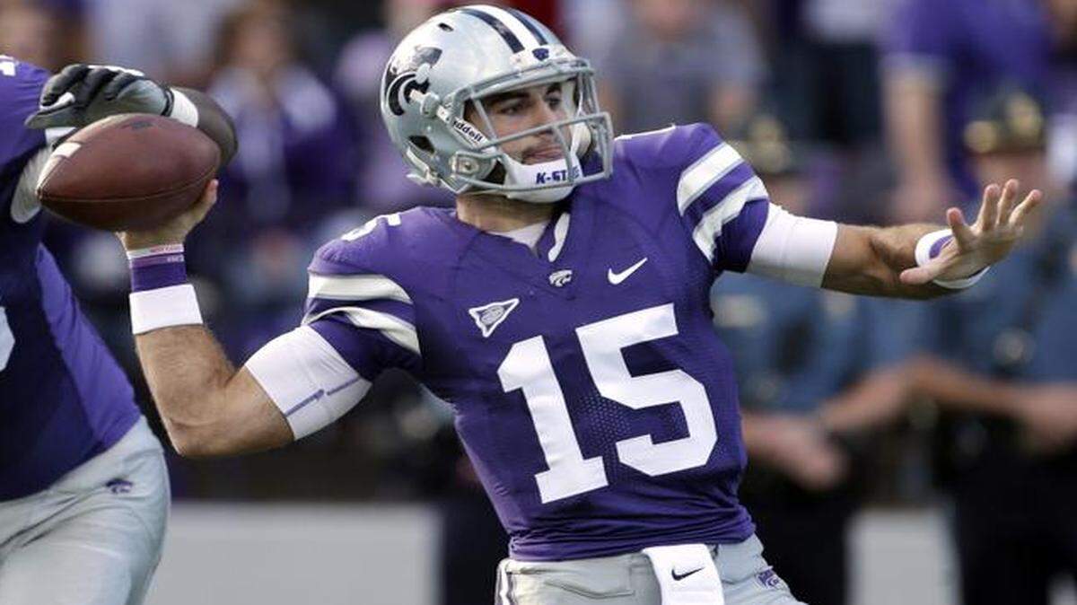 
Kansas State quarterback Jake Waters threw for 2,469 yards and 18 touchdowns in 2013.
