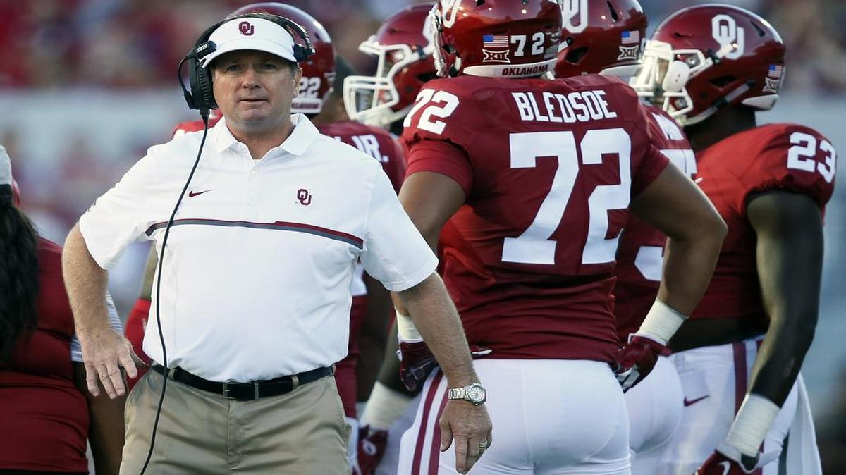 Oklahoma coach Bob Stoops