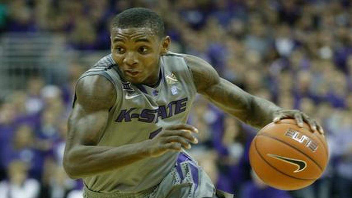 
Kansas State guard Jevon Thomas (1) drives against Texas A&M during Dec. 20 game at the Sprint Center.
