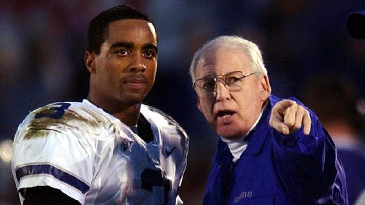 FILE: Kansas State fans feel good about the 2003 season with the exciting Ell Roberson (left) at quarterback and coach Bill Snyder on the sideline.