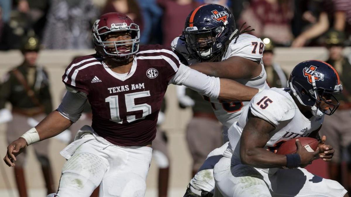 Texas A&M’s Myles Garrett made 8 1/2 sacks this season.