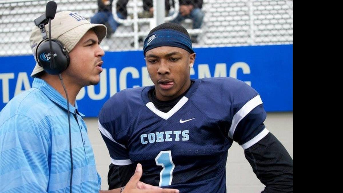 
New Kansas State quarterback Jonathan Banks spent a moment with his position coach at Contra Costa College.
