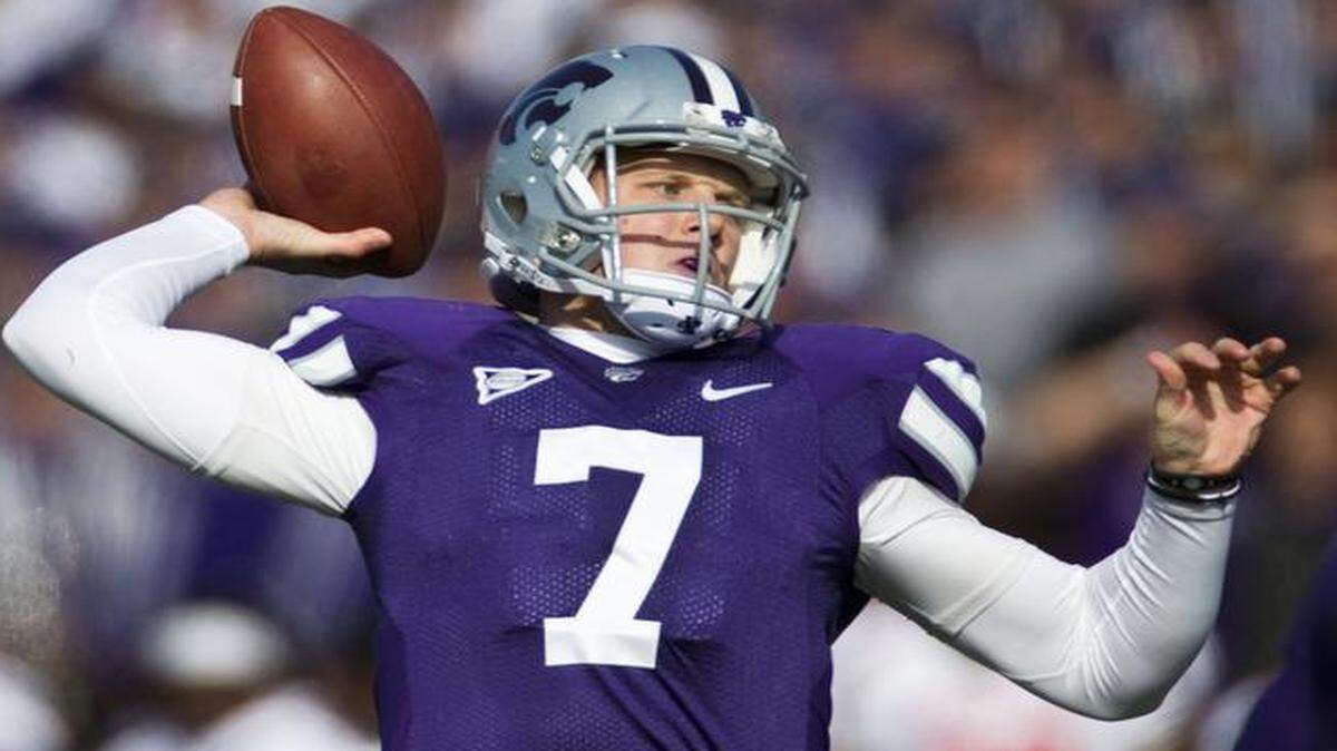 
Former Kansas State Wildcats quarterback Collin Klein will work for Bill Snyder’s coaching staff.
