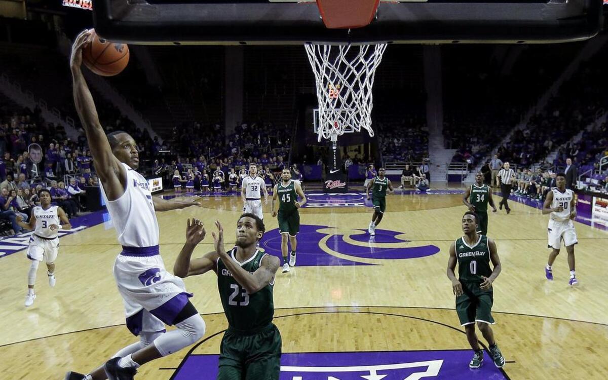 Barry Brown (left) leads K-State in scoring heading into Saturday night’s game against St. Louis.