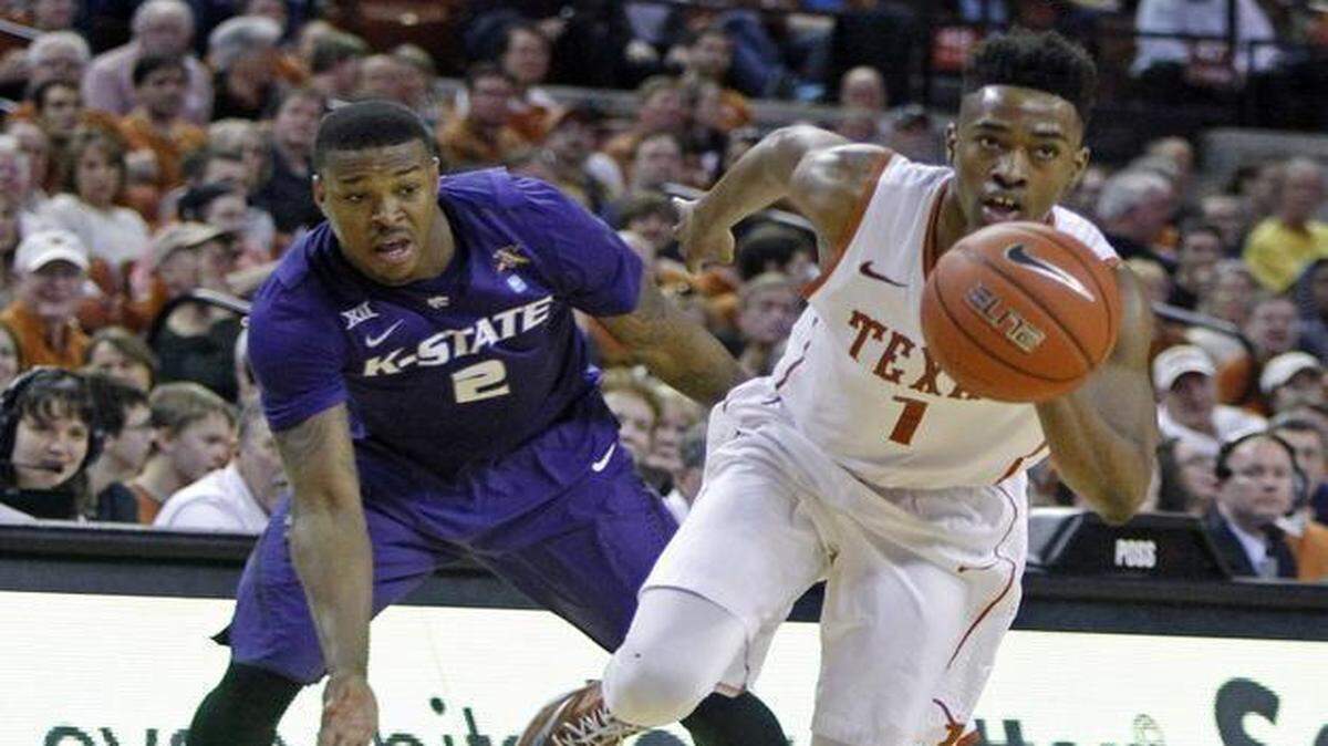 
K-State guard Marcus Foster (left) took a step backwards in his sophomore campaign.


