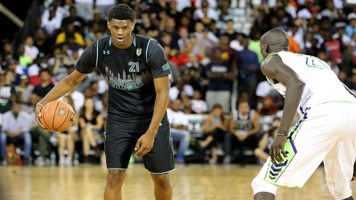 Billy Preston (left), the 6-foot-9, 240-pound forward with guard skills from Oak Hill Academy in Mouth of Wilson, Va., announced Friday for KU over Indiana, USC and Syracuse.