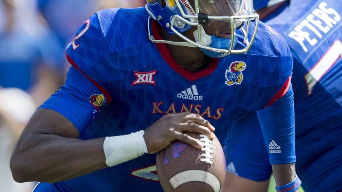 
Kansas Jayhawks quarterback Montell Cozart.
