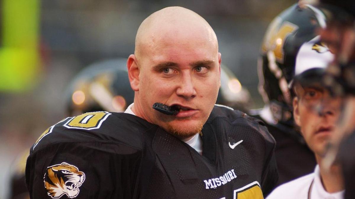 A.J. Ricker, who played for Missouri from 2000-03, is now the offensive line coach at Kansas.