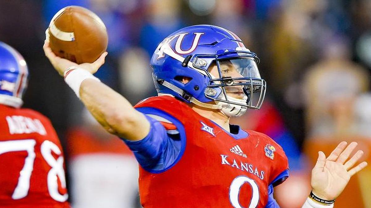KU quarterback Carter Stanley