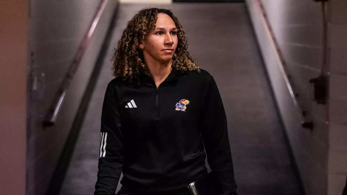 KU’s top women's basketball assistant takes first head coaching job