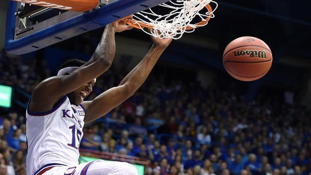 Carlton Bragg of the Kansas Jayhawks came in for a dunk in the first half in Wednesday night’s exhibition game.