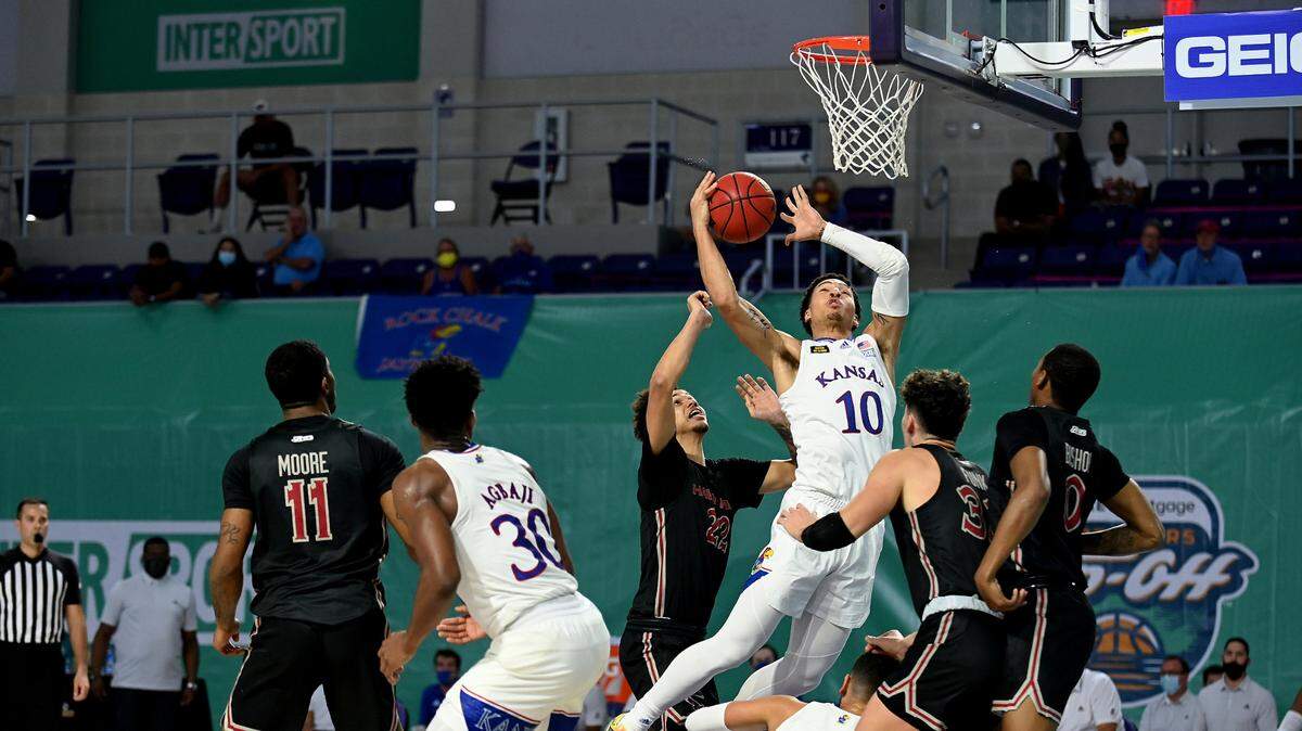 Kansas guard Jalen Wilson drives during the Jayhawks’ 94-72 victory over Saint Joseph’s on Friday at the Rocket Mortgage Fort Myers Tip-Off at the Suncoast Credit Union Arena in Fort Myers, Fla.