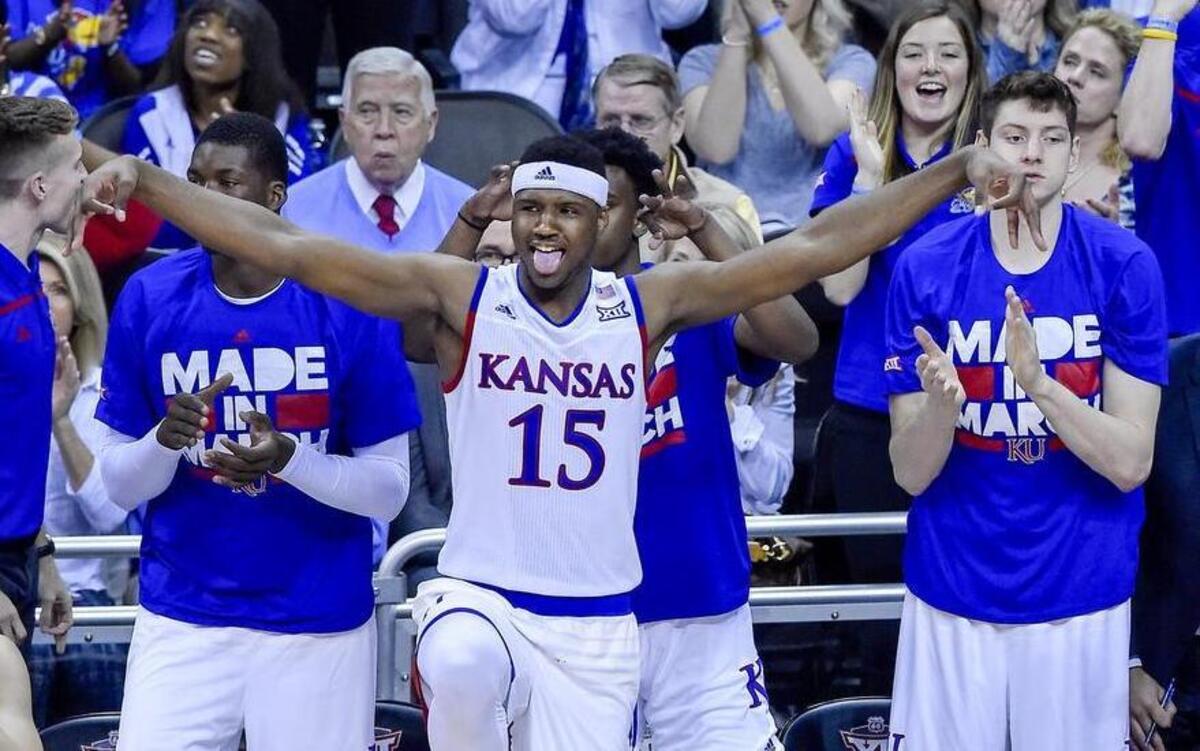 KU’s Carlton Bragg (15)